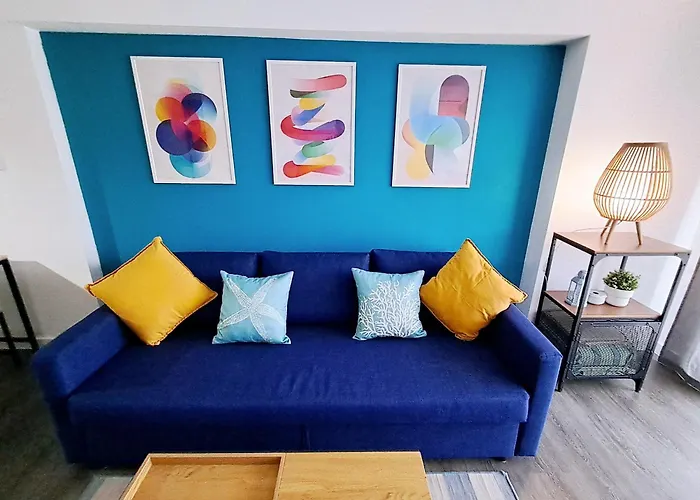 Stunning Apartment In Acuario 118